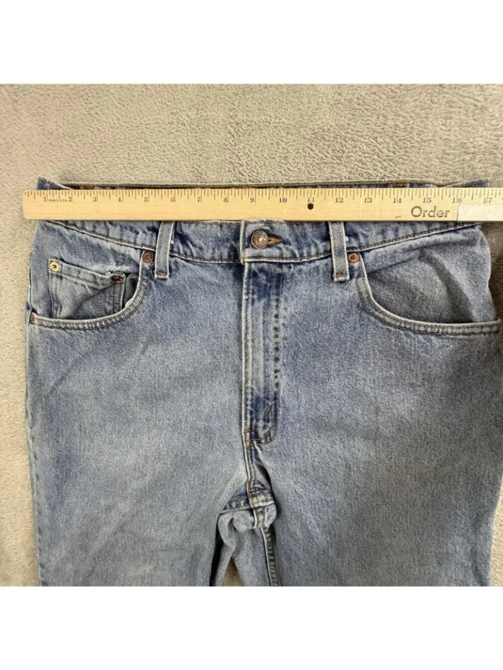 Vintage Levis 560 Jeans Mens 34x34 Blue Loose Tapered Zip Fly Made In USA 90s